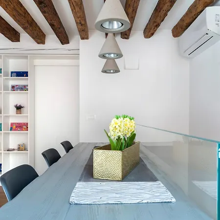 Gasthof Tre Elementi, Close The Grand Canal Venedig